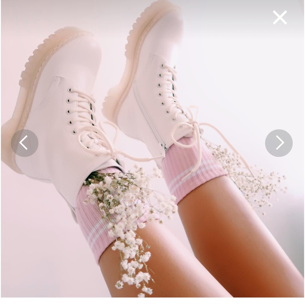 Steve Madden Betty White platform boot